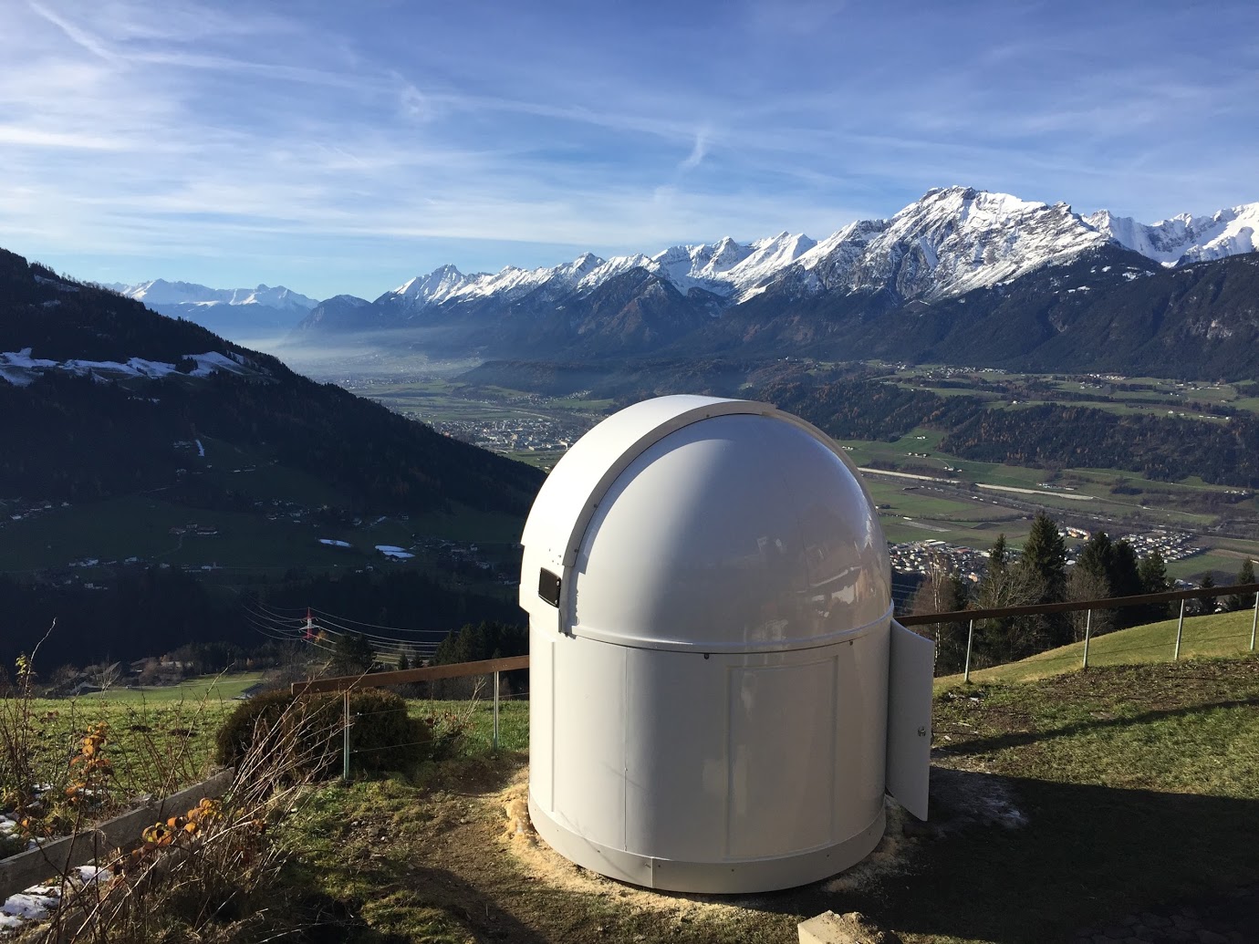 PULSAR 2.7m Observatorium - hohe Bauform